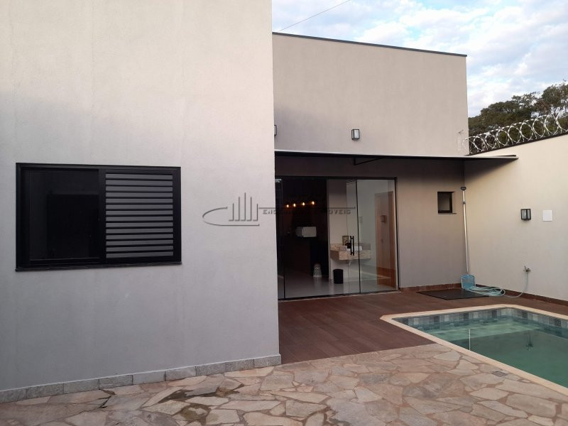 Casa à venda  no Jardim José Gomes - Luís Antônio, SP. Imóveis